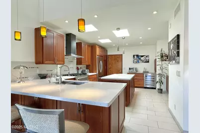 1979 E Campbell Terrace, Tucson, AZ 85718 - Photo 10