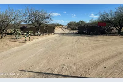 S Wright Brothers Way #2/3, Sahuarita, AZ 85629 - Photo 16