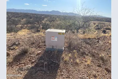 S Wright Brothers Way #2/3, Sahuarita, AZ 85629 - Photo 2