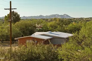 9745 N Calle Loma Linda, Oro Valley, AZ 85737 - Photo 14