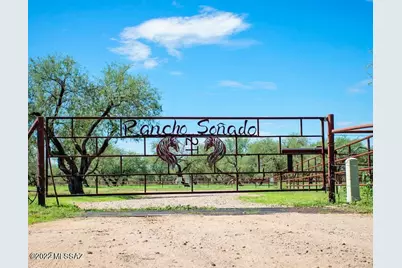 3155 W Elephant Head Road, Amado, AZ 85645 - Photo 2