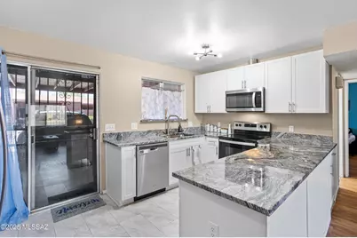 8341 E Via Arboleda, Tucson, AZ 85710 - Photo 8
