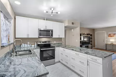 8341 E Via Arboleda, Tucson, AZ 85710 - Photo 10