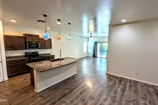 21511 E Prospector Pl, Red Rock, AZ 85145 - Photo 12