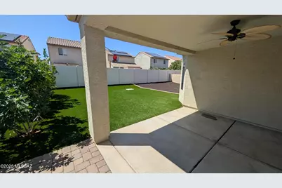21511 E Prospector Place, Red Rock, AZ 85145 - Photo 2
