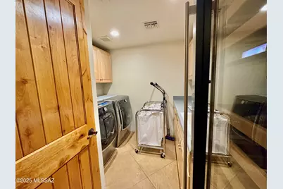 11096 N Pusch Ridge View Place, Oro Valley, AZ 85737 - Photo 26