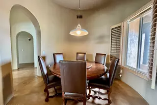 11096 N Pusch Ridge View Pl, Oro Valley, AZ 85737 - Photo 32