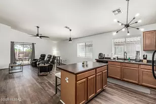 11483 W Magic Song St, Marana, AZ 85658 - Photo 14