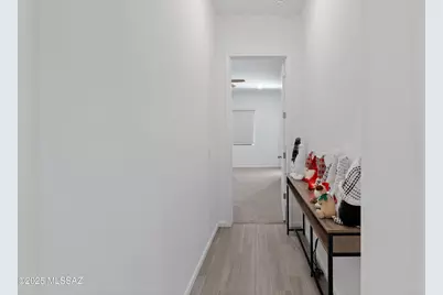 10630 N Iron Peak Drive, Tucson, AZ 85742 - Photo 16