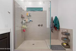 10630 N Iron Peak Dr, Tucson, AZ 85742 - Photo 20