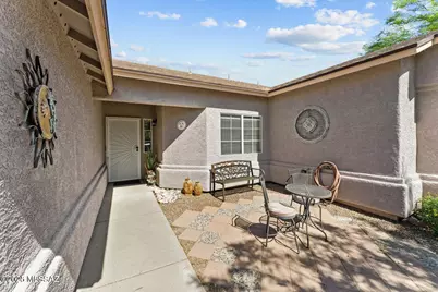 8902 N Soft Winds Drive, Tucson, AZ 85742 - Photo 2