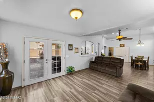 8902 N Soft Winds Dr, Tucson, AZ 85742 - Photo 8