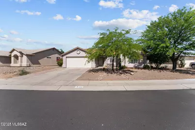 8902 N Soft Winds Drive, Tucson, AZ 85742 - Photo 1