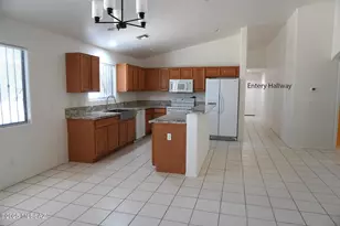 4029 E Big Game Pl, Tucson, AZ 85706 - Photo 2