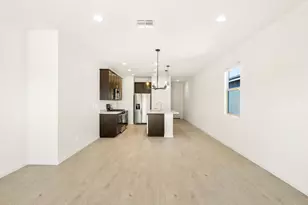 9865 N Solstice Ave, Tucson, AZ 85743 - Photo 12