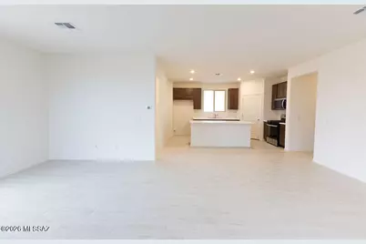 9148 E Indigo Bluff Street, Tucson, AZ 85730 - Photo 4