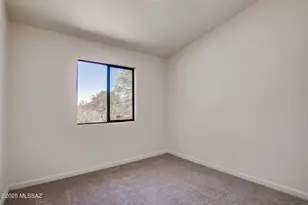 320 N Estill Dr, Oracle, AZ 85623 - Photo 18