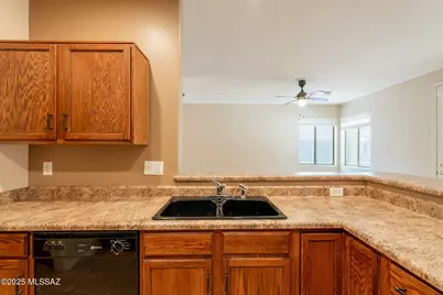 503 W Shadow Wood St, Green Valley, AZ 85614 - Photo 18