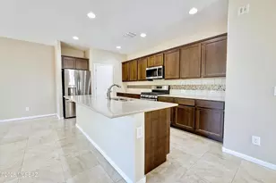 1075 N Echo Ranch Dr, Green Valley, AZ 85614 - Photo 16