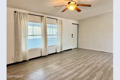 11300 W Ina Road, Tucson, AZ 85743 - Photo 20