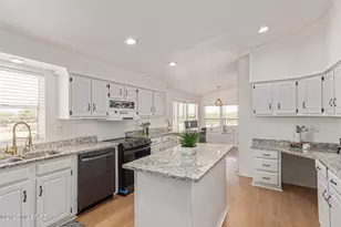 15671 W Yellow Horse Rd, Tucson, AZ 85736 - Photo 2