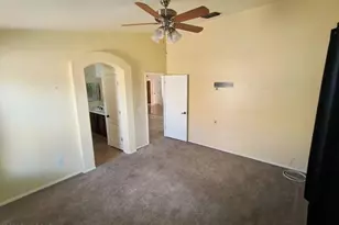 11313 W Farm Village Dr, Marana, AZ 85653 - Photo 10