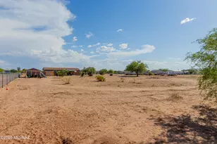 16640 W Branch Water Ln, Marana, AZ 85653 - Photo 26