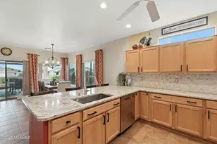 2323 S Via Pompilo, Green Valley, AZ 85614 - Photo 20