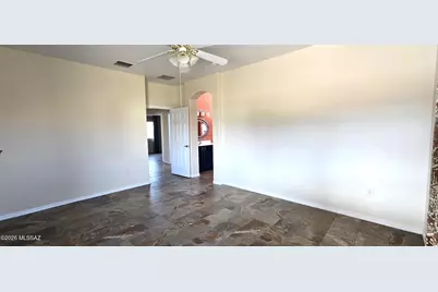 2323 S Via Pompilo, Green Valley, AZ 85614 - Photo 10