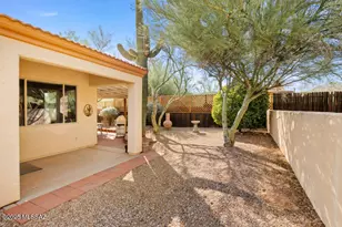 2652 S Falcon View Dr, Tucson, AZ 85713 - Photo 36