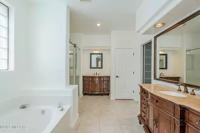 13258 N Pioneer Way, Oro Valley, AZ 85755 - Photo 14