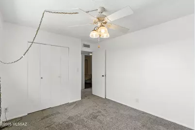 1470 S Palo Verde Avenue #J213, Tucson, AZ 85713 - Photo 18