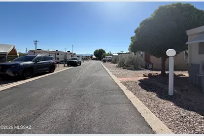1110 Az-80 #8, Benson, AZ 85602 - Photo 16