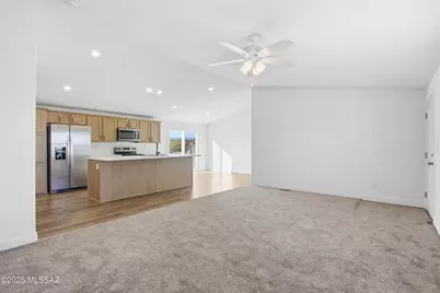 13301 N Derringer Road, Marana, AZ 85653 - Photo 4