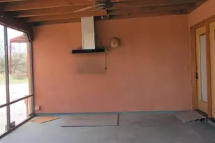 702 W Orange St, Pearce, AZ 85625 - Photo 4