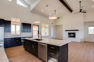 2750 W Black Cloud Ct, Tucson, AZ 85745 - Photo 18