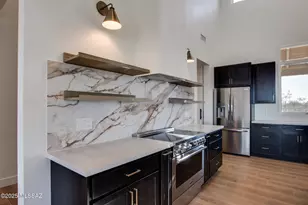 2750 W Black Cloud Ct, Tucson, AZ 85745 - Photo 16