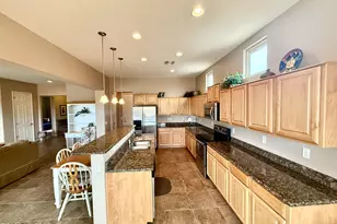 740 N Observation Trail, Green Valley, AZ 85614 - Photo 12