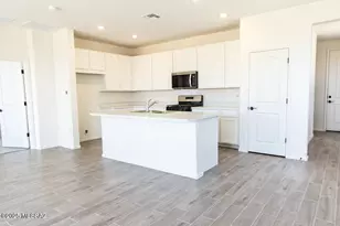 865 W Calle Alta Curva, Sahuarita, AZ 85629 - Photo 2