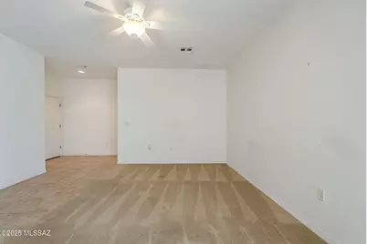 2265 S VÃ­a Espinosa, Green Valley, AZ 85614 - Photo 4