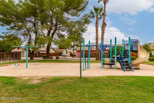 1844 Bel Aire Ct, Tucson, AZ 85705 - Photo 34