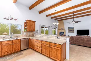 10375 N Blue Bonnet Rd, Tucson, AZ 85742 - Photo 26