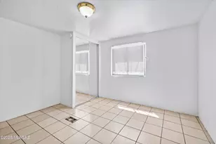 1227 E Ginter Rd, Tucson, AZ 85706 - Photo 18