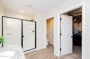 7749 S Crested Spring Dr, Tucson, AZ 85757 - Photo 26