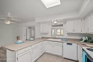 1000 S La Higuera, Green Valley, AZ 85614 - Photo 20