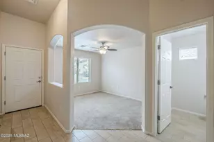 8760 W Saguaro Moon Rd, Marana, AZ 85653 - Photo 6