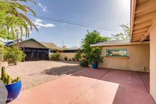 608 E 4th St, Tucson, AZ 85705 - Photo 34