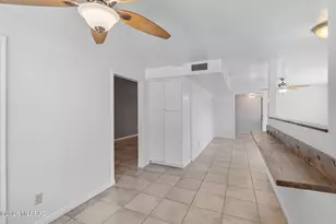 7811 E Clarence Pl, Tucson, AZ 85715 - Photo 14