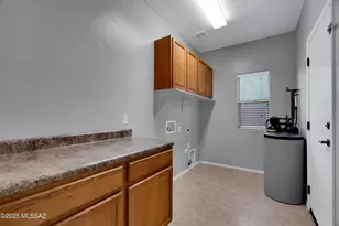 7181 W Dimming Star Dr, Tucson, AZ 85743 - Photo 32