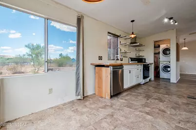 10730 W Mars Road, Tucson, AZ 85743 - Photo 14